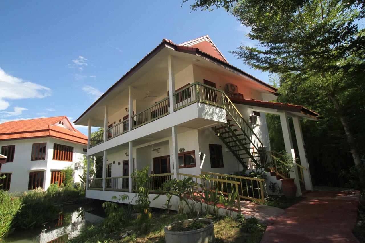 Jasmine Hills Lodge Doi Saket Dış mekan fotoğraf